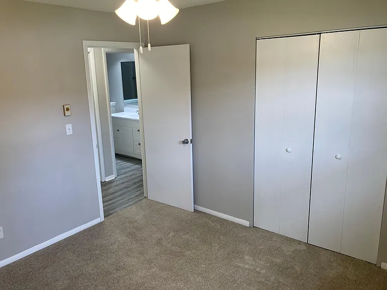 5505 W Keller Rd — Photo 19
