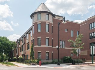 101 Home Ave, Oak Park, IL 60302