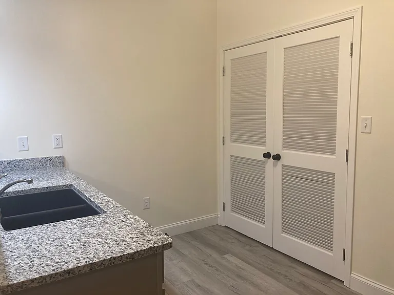 1844 Collegewood Dr #501 — Photo 8