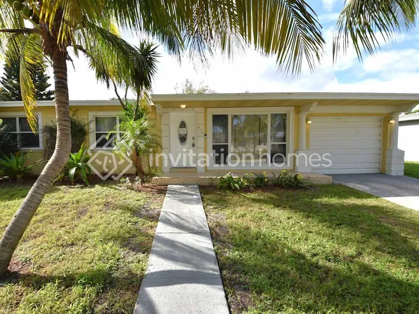913 Cochran Dr, Lake Worth, FL 33461