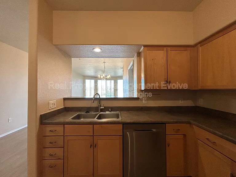 425 W Rio Salado Pkwy #317 — Photo 15