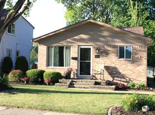 364 Roth Blvd, Clawson, MI 48017