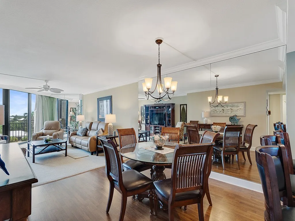 2 bed, 1230 sqft, $8,000 — Photo 3