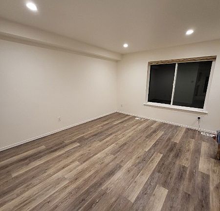 5th image of 9900 Grange Dr #B