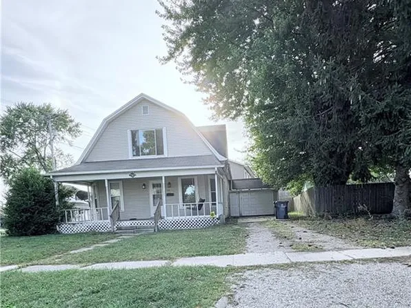 214 Franklin Ave, Swanton, OH 43558