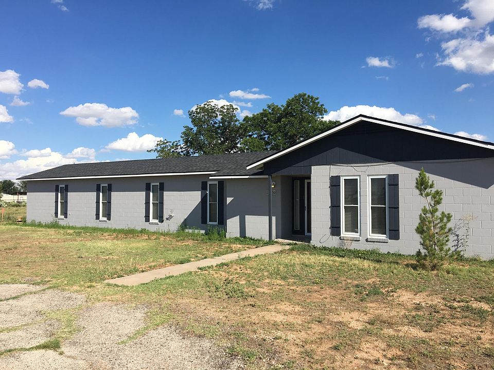 1st image of 3810 E Buttercup Dr