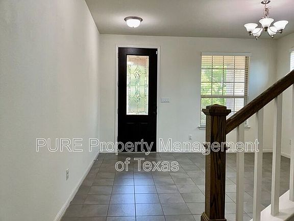3rd image of 5681 Porano Cir