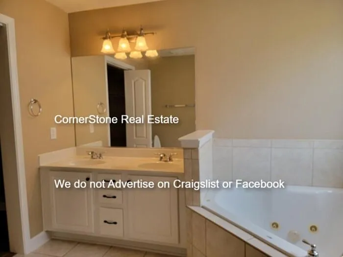 1810 Balmoral Dr — Photo 16