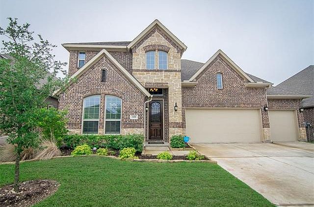 1st image of 3408 Hawthorn Ln
