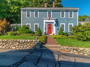 6 Rocky Hill Rd, Amesbury, MA 01913