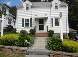 23 Genevieve Rd, Weymouth, MA 02189