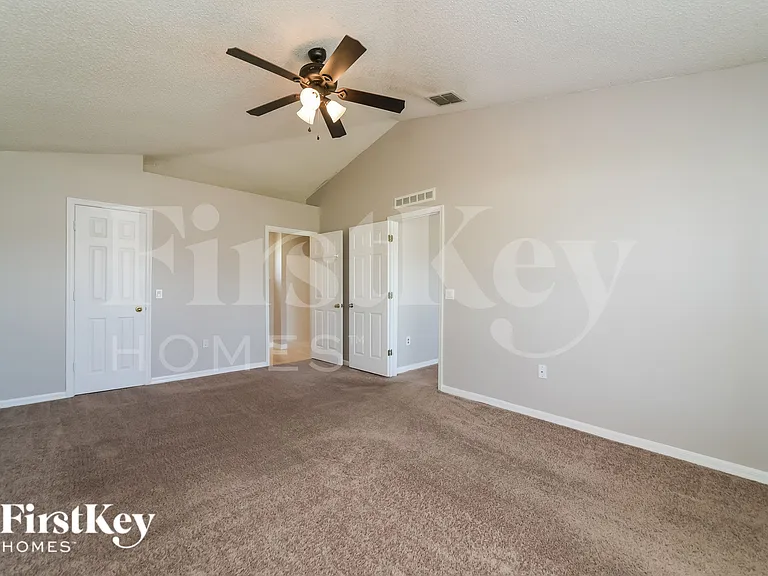 1417 Kissimmee Ct — Photo 12