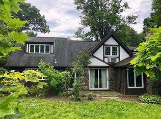 15 Rhinebeck Rd, Kent Lakes, NY 10512