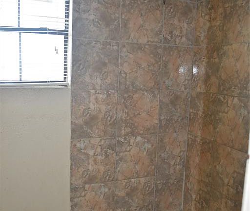 2nd image of 1125 Ann St APT 7