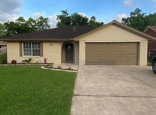 3944 Easy St, Dickinson, TX 77539