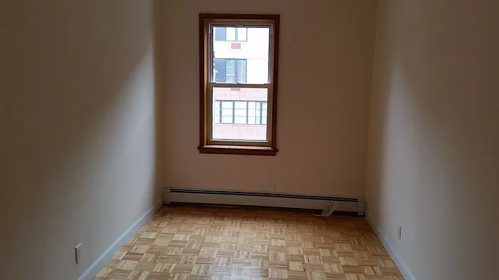 Rented by H L Dynasty Real Estate Corp | media 15