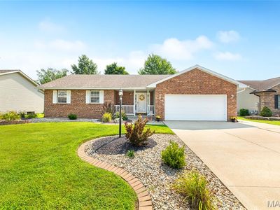 11 Glenmoor Ct, Bethalto, IL, 62010