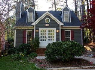 3114 Oxford Dr, Durham, NC 27707