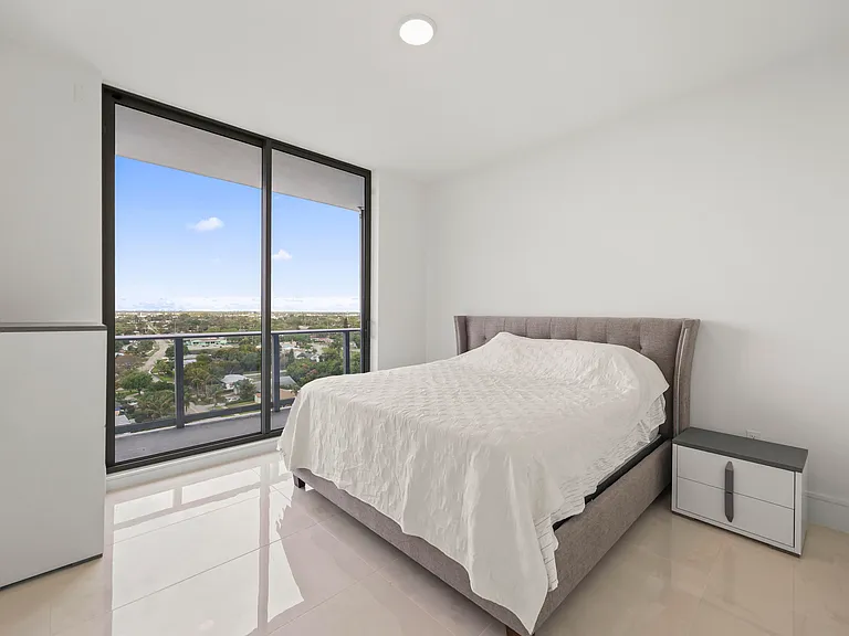 220 Lake Shore Dr #1125 — Photo 10