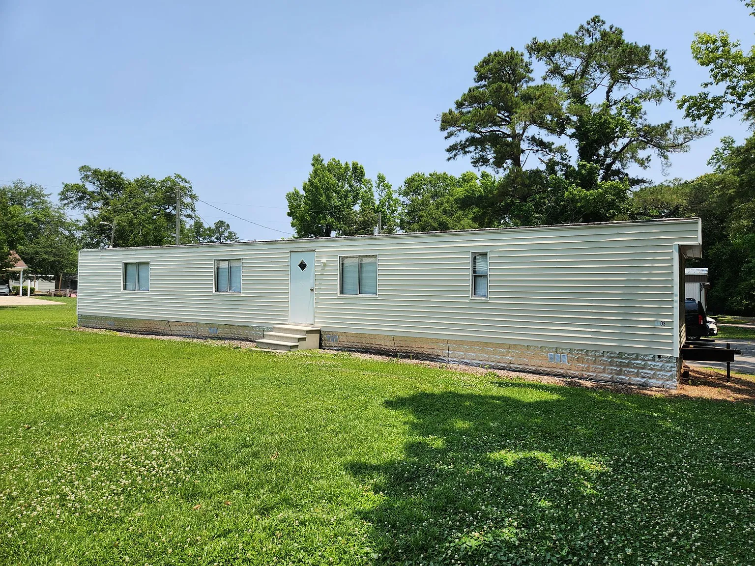 1103 Andrea Dawn Ln — Photo 2