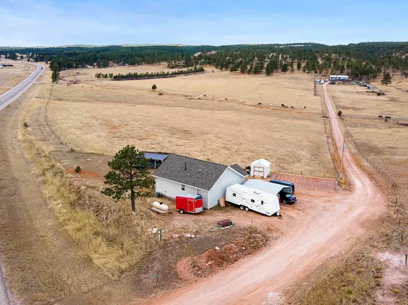 27575 Cascade Rd, Hot Springs, SD 57747