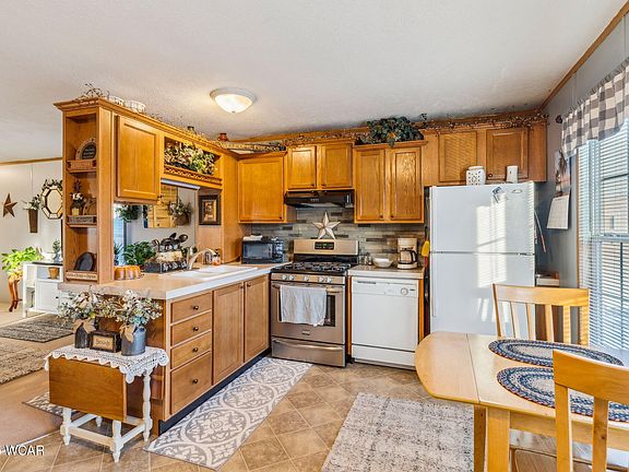 2nd image of 723 W Lima St Lot 54