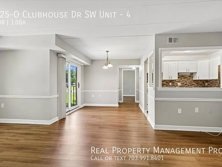 125O Clubhouse Dr SW #4 — Photo 49