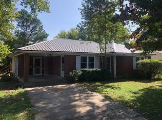 852 E Boswell St, Batesville, AR 72501