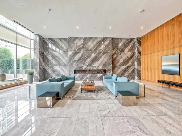 6538 Nelson Ave #3906, Burnaby, BC V5H 3H6