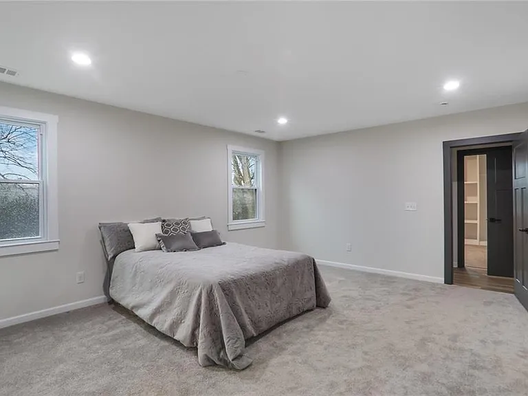 190 Adair Ave SE — Photo 23