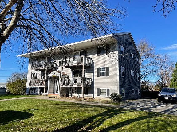 3rd image of 12 Thomas Ave #3C
