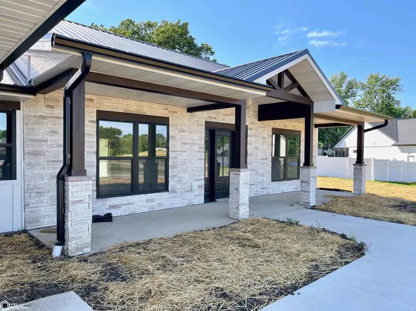 809 S Smith St, Mount Pleasant, IA 52641