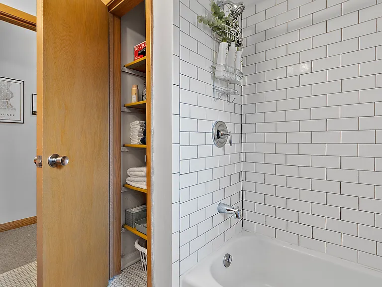 426 E Ohio Ave #426 — Photo 15