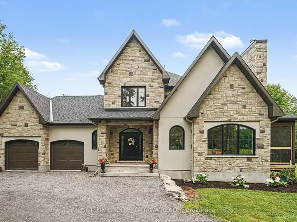4675 Farmers Way, Ottawa, ON K0A 1K0