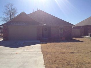 1920 Lawter, Weatherford, OK 73096