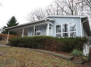 208 Grand Ave, Clarks Summit, PA 18411