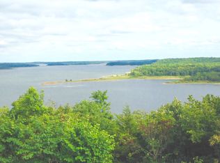 12744 Homestead Dr, Warsaw, MO 65355