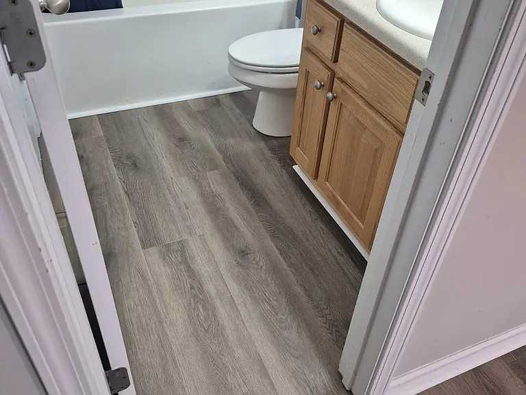 420 Pointe Cir — Photo 9