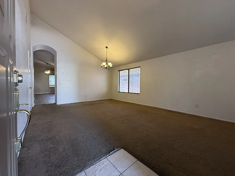 2705 N 109th Ave — Photo 5