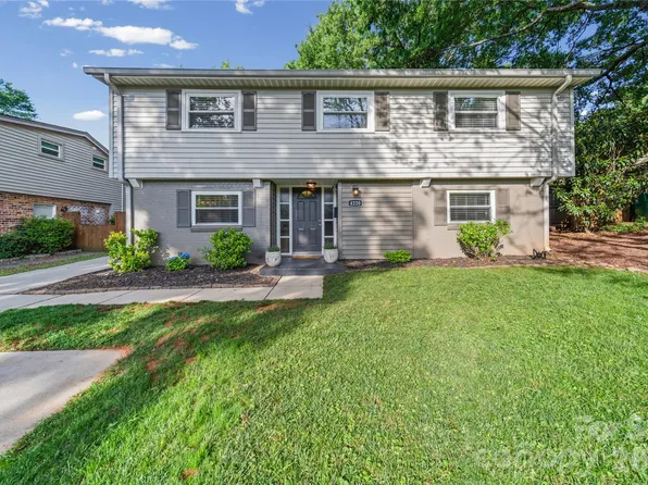4220 Firwood Ln, Charlotte, NC 28209