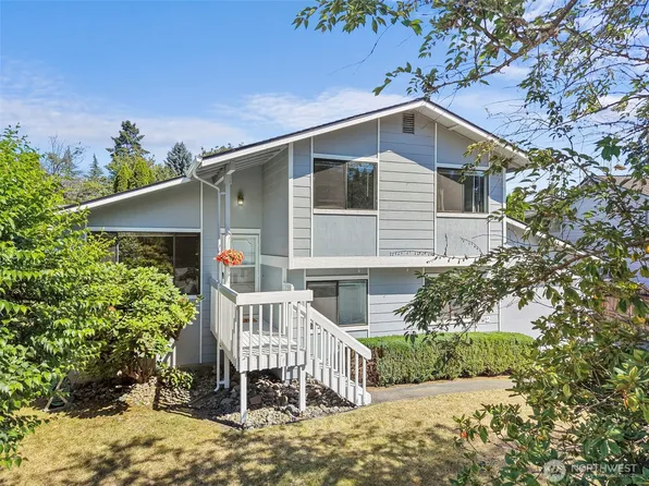 25312 45th Avenue S, Kent, WA 98032