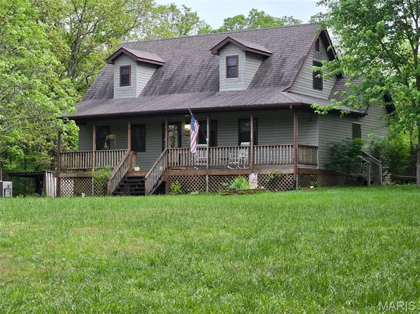 5020 Bonney Ln, Farmington, MO 63640