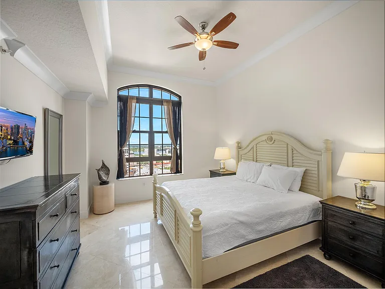 701 S Olive Ave #2117 — Photo 5
