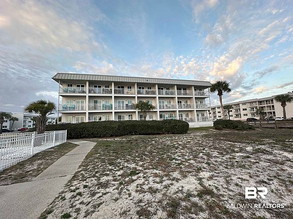 2nd image of 400 Plantation Rd #2202
