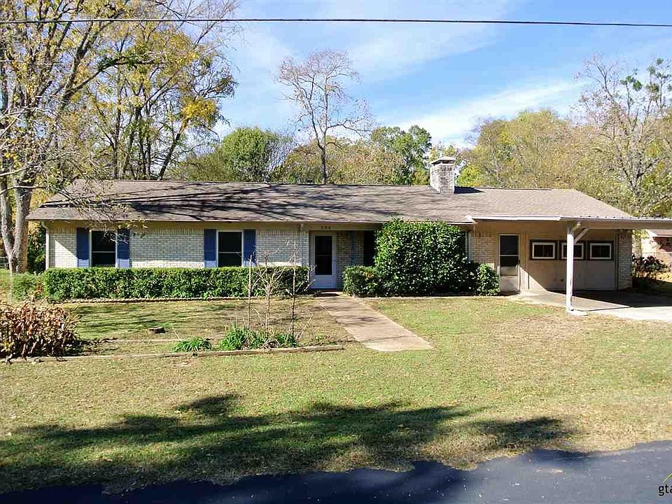 1st image of 204 Green Lane Trl