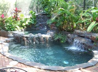 602 Vanderbaker Rd, Temple Terrace, FL 33617