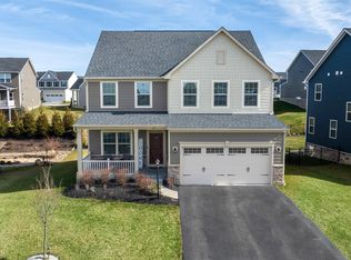 261 Falling Water Ln, Morgantown, WV 26508