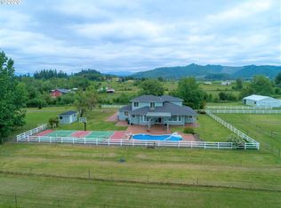 205 Leeper Rd, Sutherlin, OR 97479