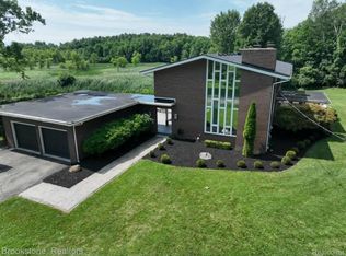 4140 S Henderson Rd, Davison, MI 48423