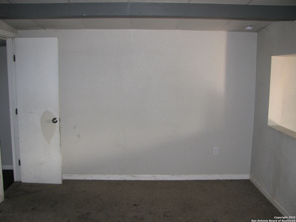 san-antonio-texas-169079185 picture